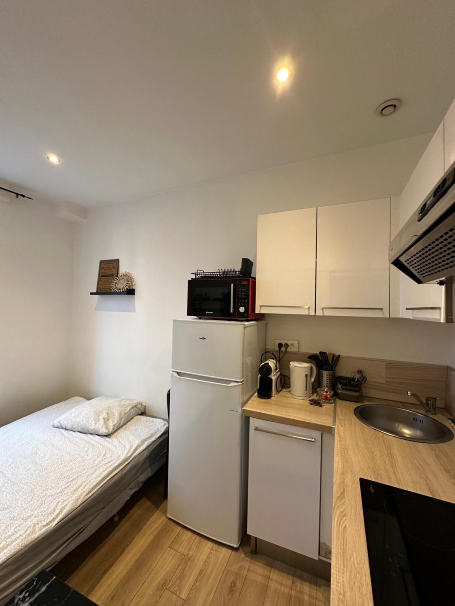 #7 Nouveau ! Studio rénové au centre ville Mulhouse Esterno foto